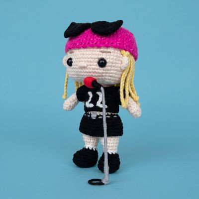 Axl Rockstar - Amigurumi Cantante de Rock Tejido | EnFibras