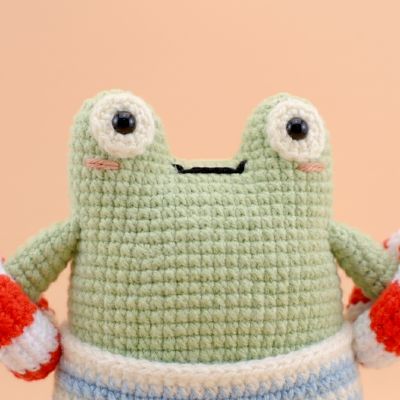 Victor Rana - Amigurumi Pica Pau con Flotador | EnFibras