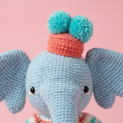 Luisa Elefante - Muñeca Amigurumi Tejida a Mano | EnFibras